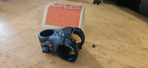 ethirteen BASE 35 STEM - 50mm - držalo za krmilo fajfa