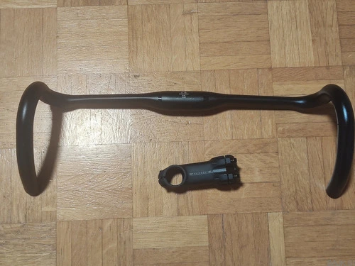 Krmilo Giant Contact XR D-Fuse, 31.8mm, 44cm