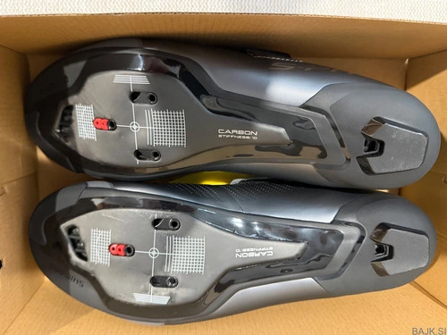 Shimano S-PHYRE SH-TR903, br. 43, nove