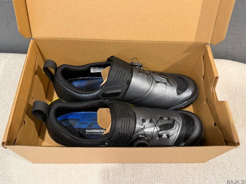 Shimano S-PHYRE SH-TR903, br. 43, nove
