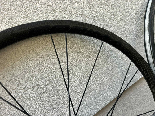 KARBONSKI OBROČI CORIMA 32mm, + DISKI, KOT NOVI, SHIMANO RAČNA