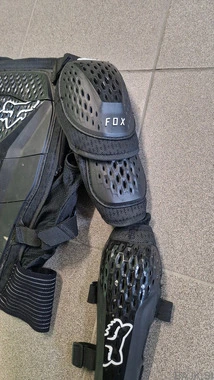 Fox Titan sport. Velikost M