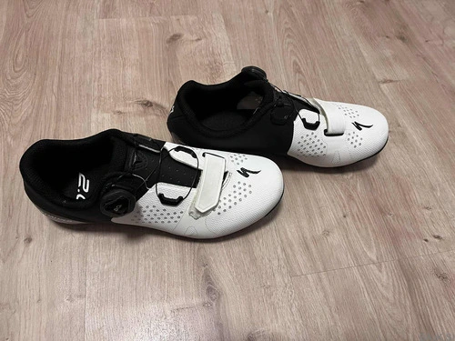 Cestni kolesarski čevlji - ženski