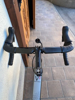 Colnago V3