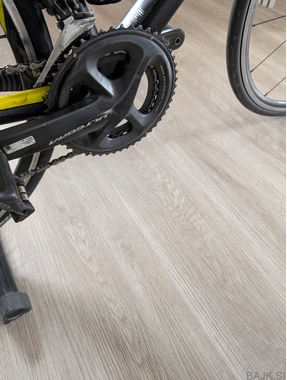 Prodam karbonsko cestno kolo Giant TCR ADVANCED 0 Ultegra Di2