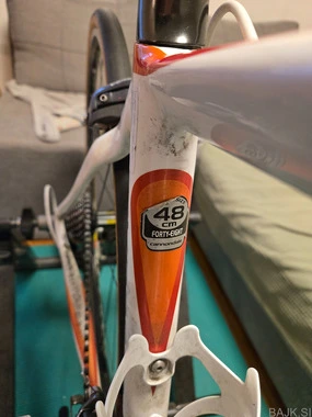 Prodam cannondale carbon velikost 48