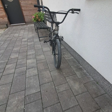 Prodajam bmx kolo