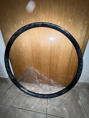 NOV OBROČ RACE FACE AR30