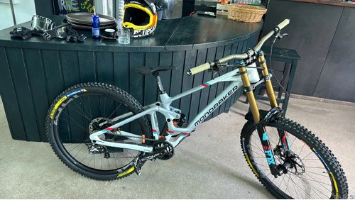 MONDRAKER RACE RR CARBON