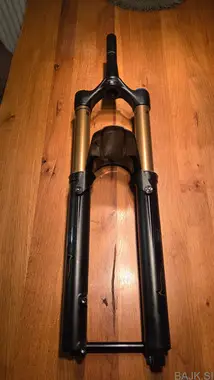 Fox factory 38, 29/27,5  grip 2, 170mm hoda 2023.