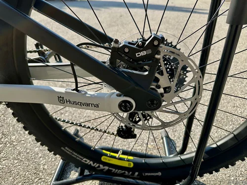 NOVO Električno kolo Fully Husqvarna Hard Cross HC1, vel. M