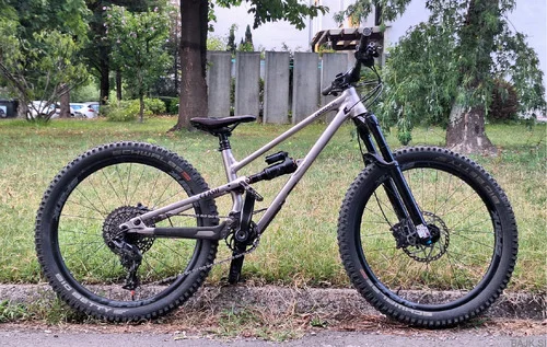 Otroško MTB kolo Commencal Clash 24