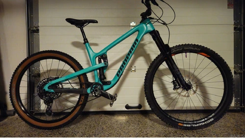 ! NOVA CENA ! Propain Tyee CF mixed wheel