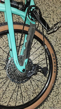 ! NOVA CENA ! Propain Tyee CF mixed wheel