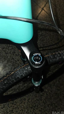 ! NOVA CENA ! Propain Tyee CF mixed wheel