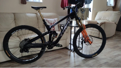 Trek Slash Custom Carbon Large