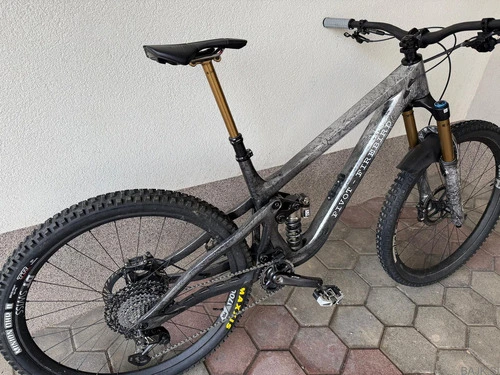 Pivot Firebird Large CUSTOM!