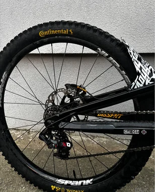 Nukeproof dissent rs 2022