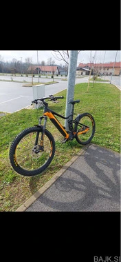 Merida polno vzeteno gorsko kolo