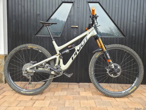 Pivot Firebird 29 2021