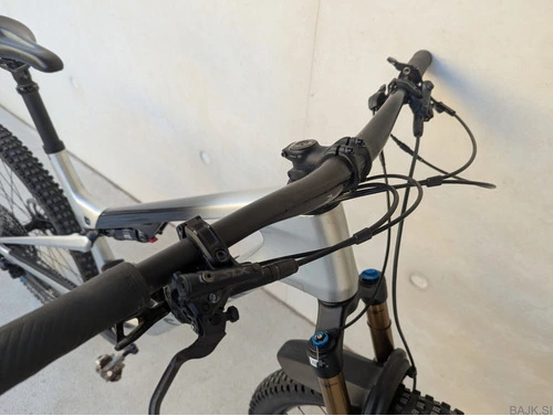 Canyon lux trail CF 7 XL