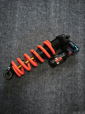 Fox DHX2, climb switch, 205x65