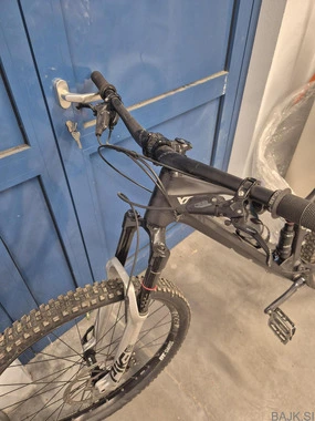 Izzo Blaze 29 | Titan Black