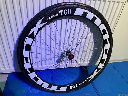 KARBON OBROČ ZA CESTNO KOLO/Continental Competition,100€