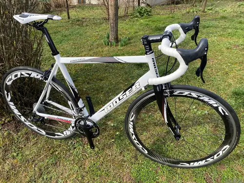 Cestno kolo Moser s karbon obroči Mavic Cosmic, izredno lepo ohranjeno,630€