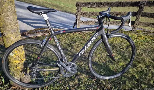 Cestno kolo Wilier Cento 1 SLR
