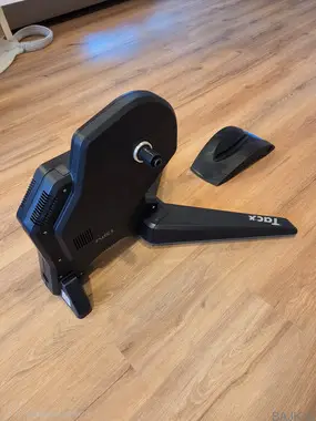 Pametni trenažer GARMIN TACX S