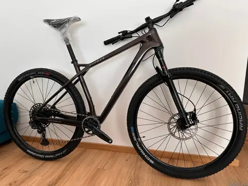 NOVO Raymon HardRay 8.0 29″ – karbon, SRAM GX, velikost L