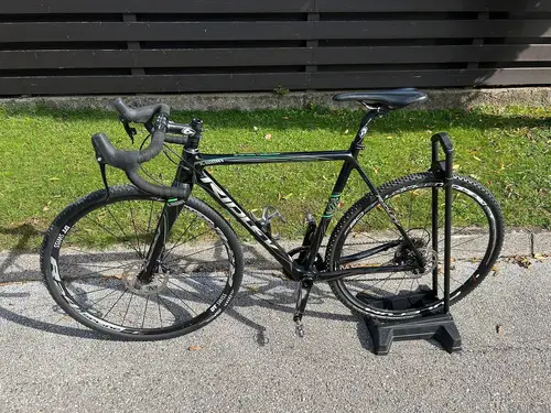 Ridley X-Night 11S / Karbonski okvir / Sram Rival / Velikost S (50)
