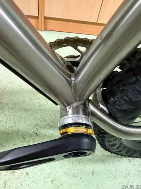 Kingdom Vendetta (agresivni titan hardtail) Custom Build