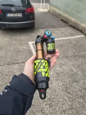 FOX float x2 kashima 230x65