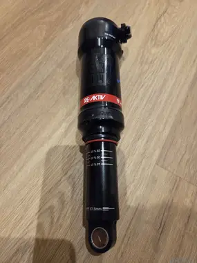 Rock Shox Deluxe RT3 230x 57.5mm