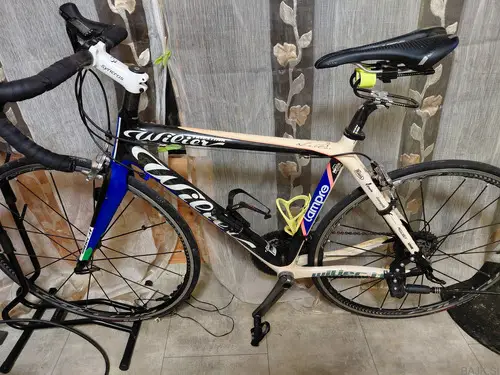 Super ohranjeno cestno kolo wilier