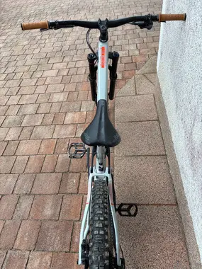 Prodam kolo fuji auric lt 1.5