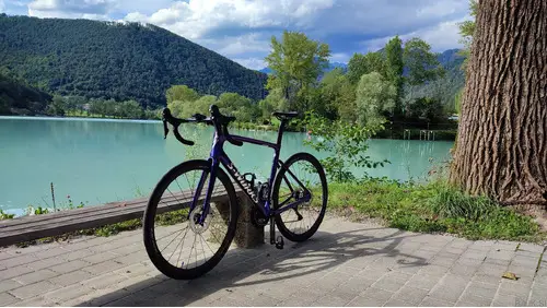 Specialized SL7 – Ultegra R8000 + Stages powermeter – ODLIČNO!