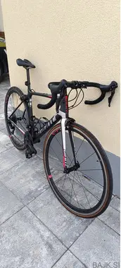 GIANT TCR ADVANCED 2