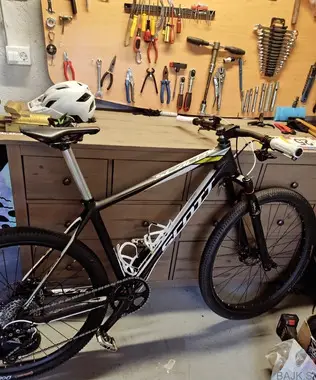 Scott Scale 600 CUSTOM