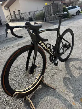 Pinarello Prince Ultegra Di2 v11