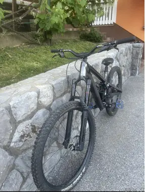 Trek slash 8 gen 6