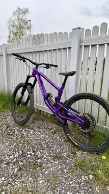 nukeproof giga 279 limited edition