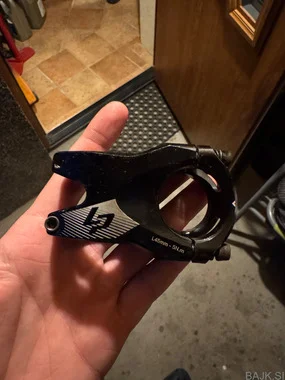 Lapierre racing components stem