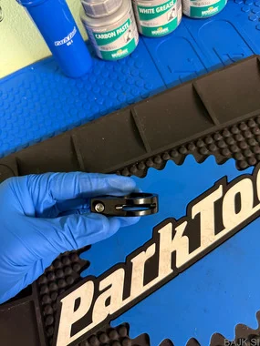 Sedežna objemka 34,9 mm