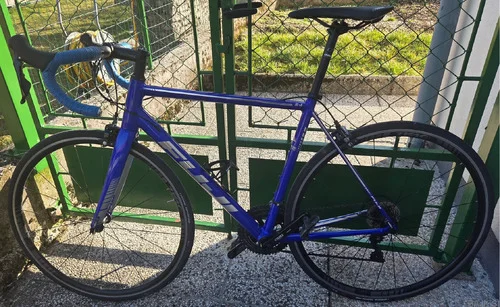 Prodam cestno kolo Fuji