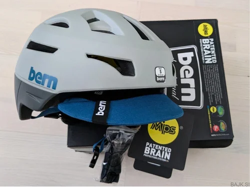 Bern UNION MIPS čelada velikost Small