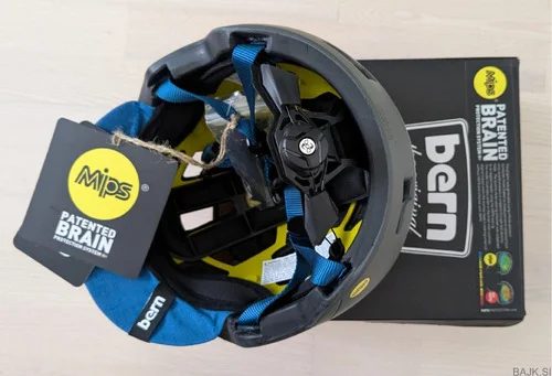 Bern UNION MIPS čelada velikost Small