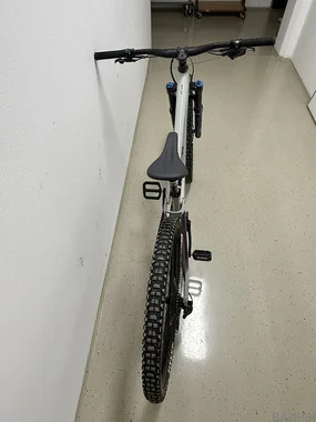 Prodam GIANT REIGN SX 29 v odličnem stanju! - KOT NOVO!